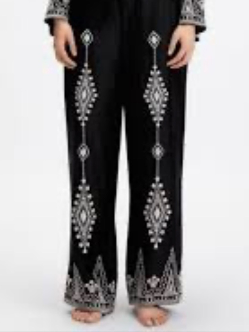 Zara Black Satin Flow high Rise Pants with White Embroidered Motifs XS Like New!